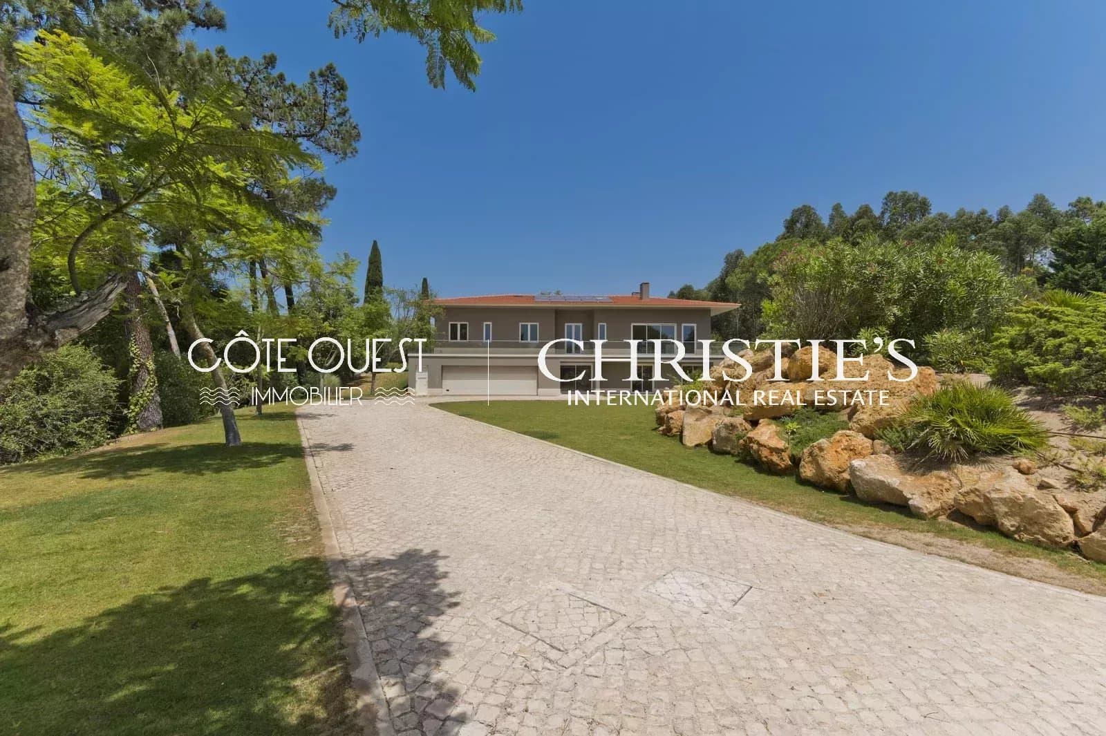 8 Bedroom House, Cascais