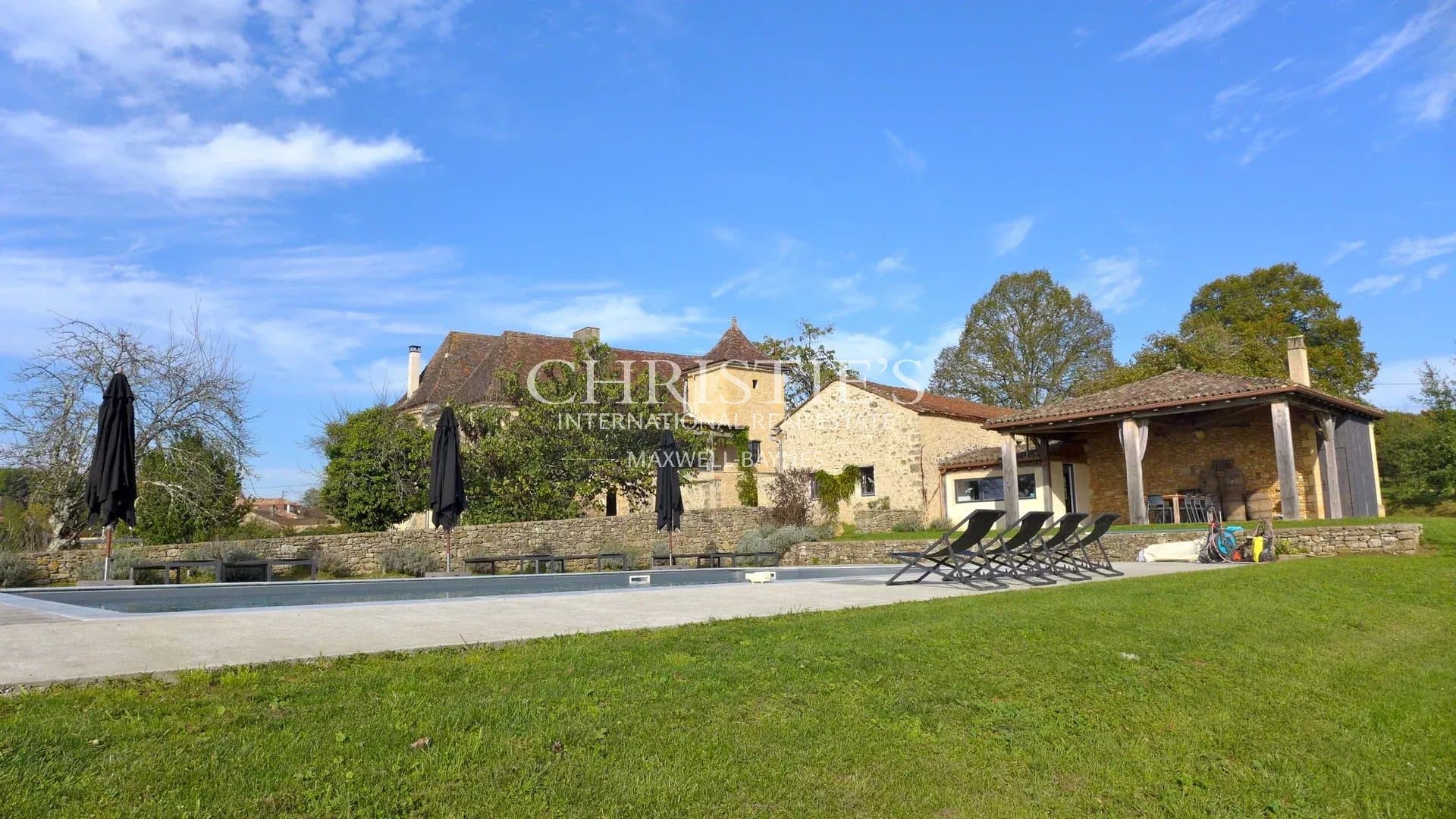 Beautiful renovated stone property nr Lalinde