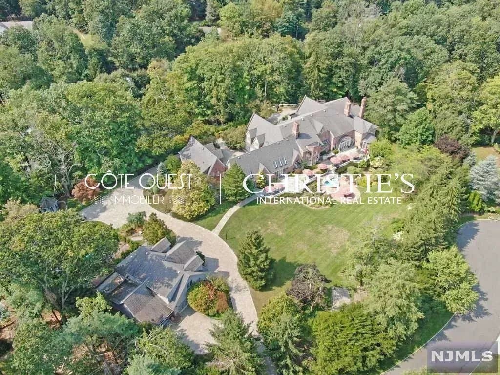 1055 High Mountain Road