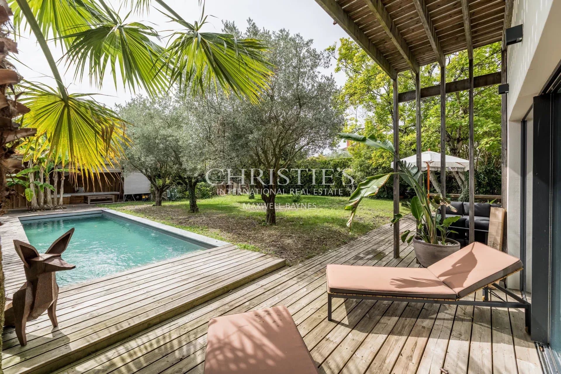 Contemporary villa Bouscat- 5 bedrooms- 1 office