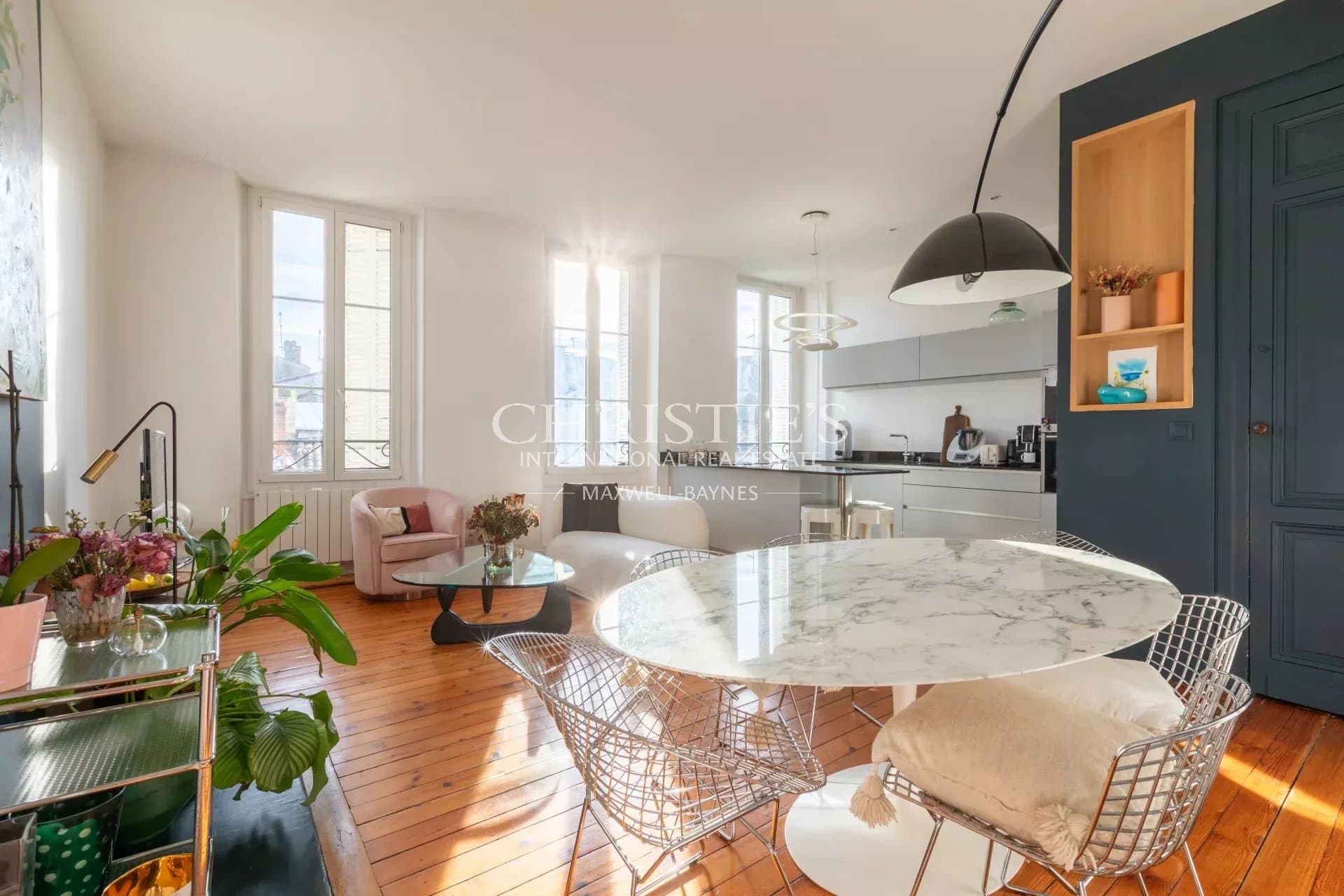 Albert Barraud - 98m² 2-bedroom apartment, beautifully renovated