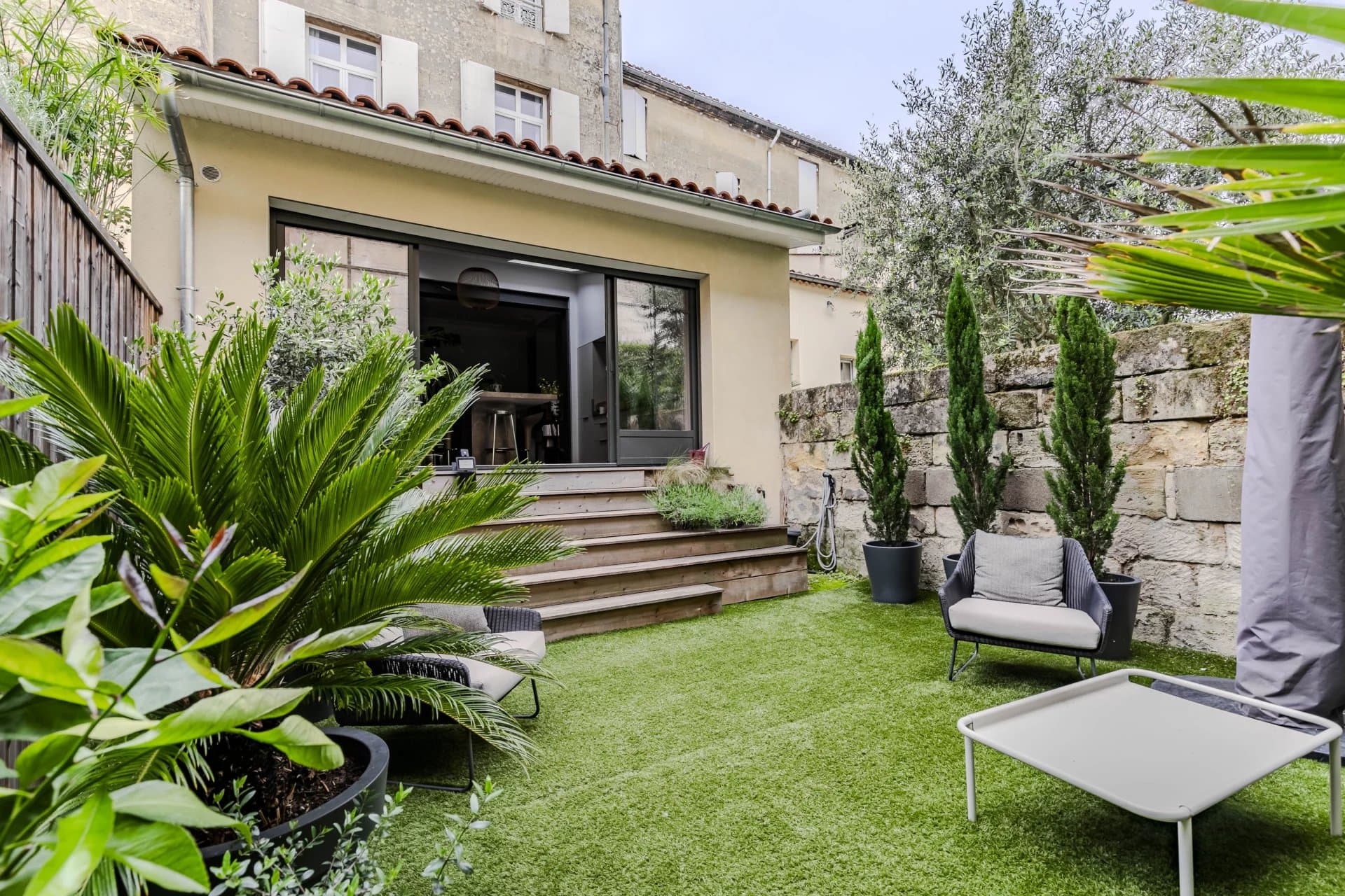 A vendre Une superbe Maison Bourgeoise rénovée au cœur de la ville