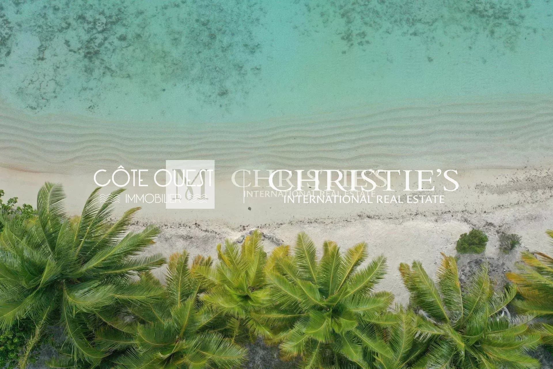 Exceptional property located in Fakarava, French Polynesia.