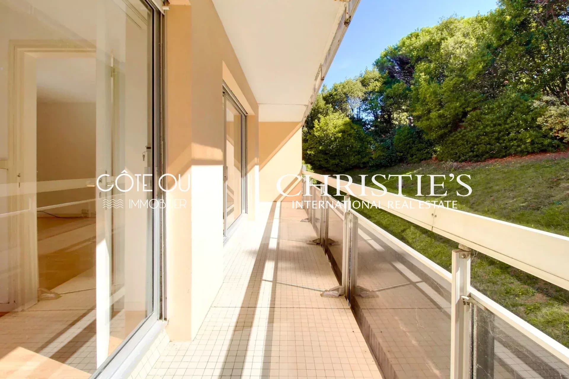 À vendre Biarritz - Appartement 3 pièces avec garage proche Saint-Charles