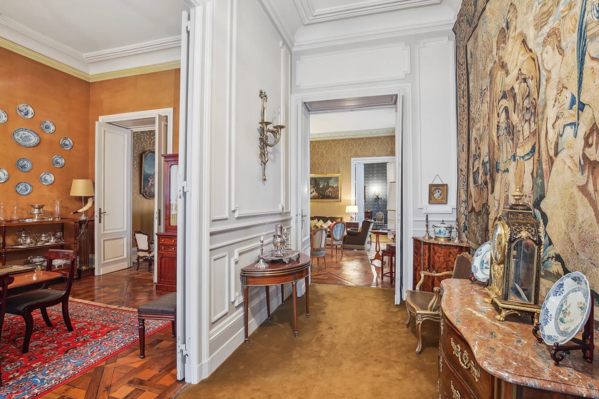 Beautiful property : 2 apartments in the center of Bordeaux