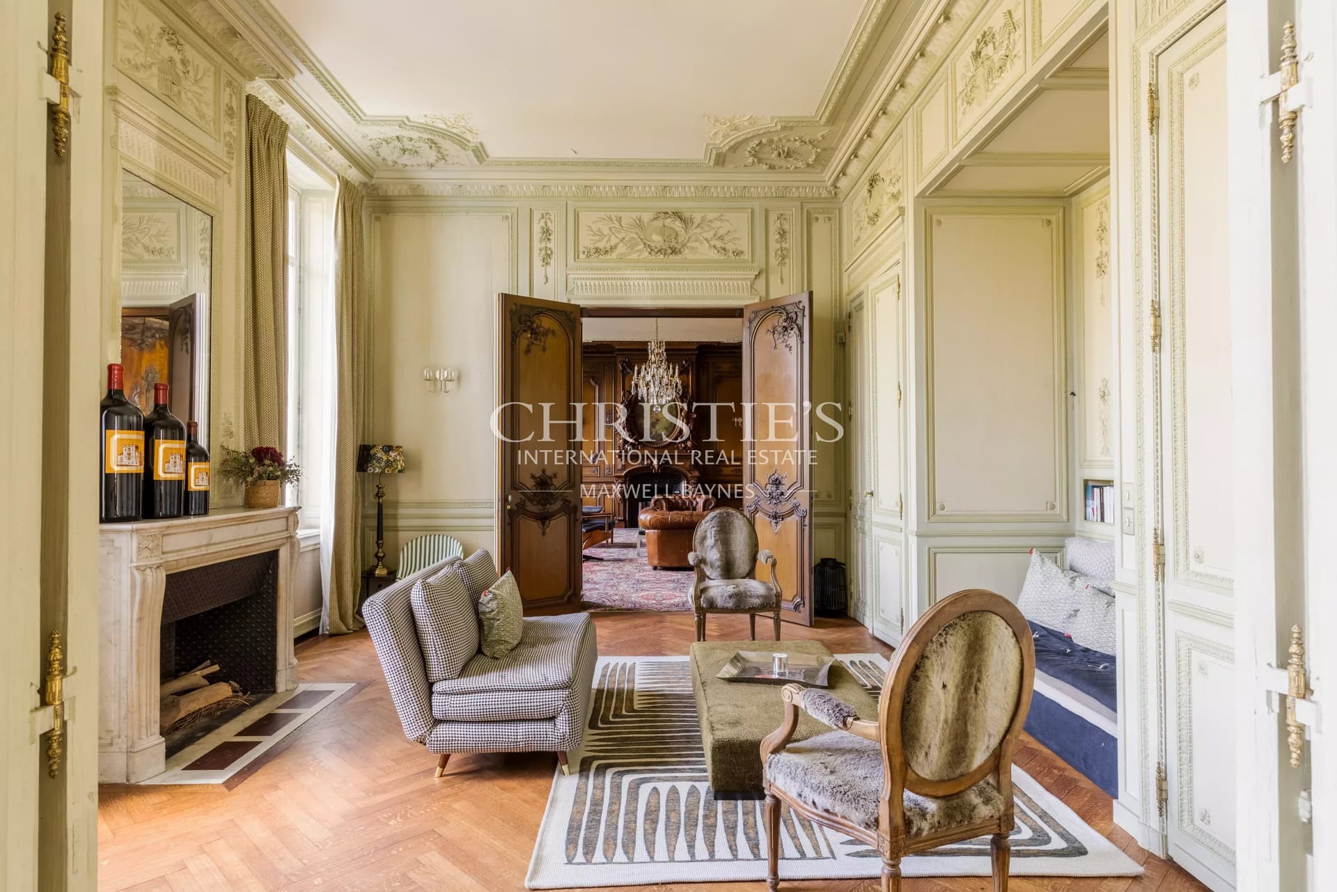 Public garden - exceptional property - prestigious address