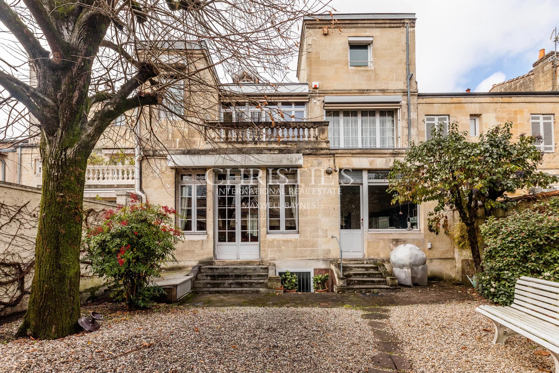Hotel Particulier - 5 bedrooms - garden, double garage