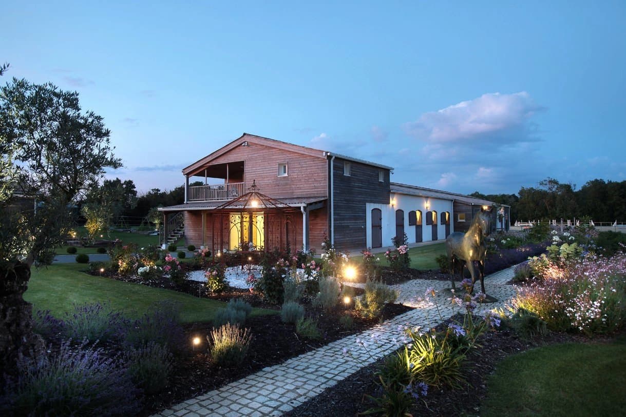 Stunning equestrian property near La Rochelle