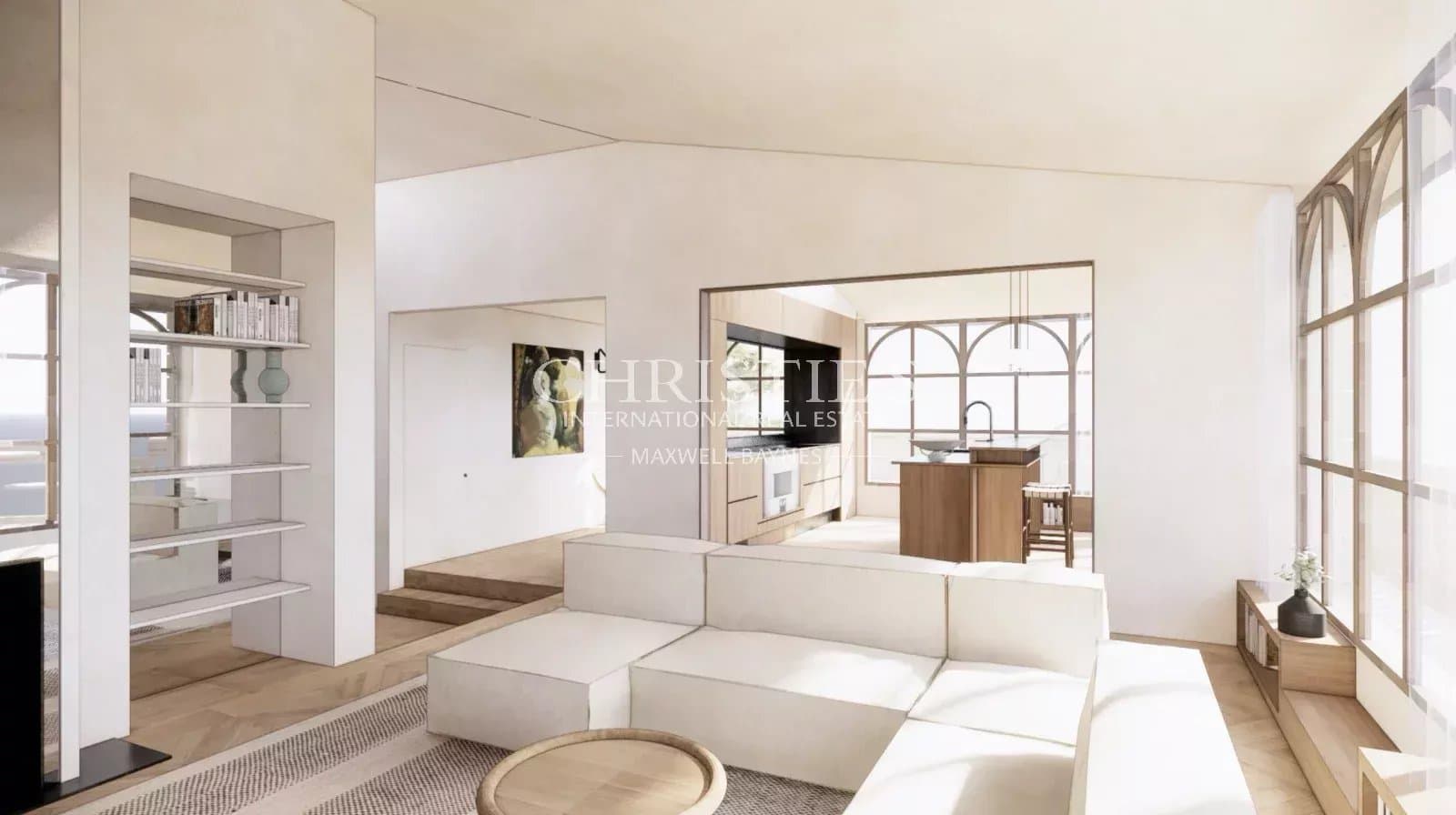 Exceptional 3-bedroom front-line apartment