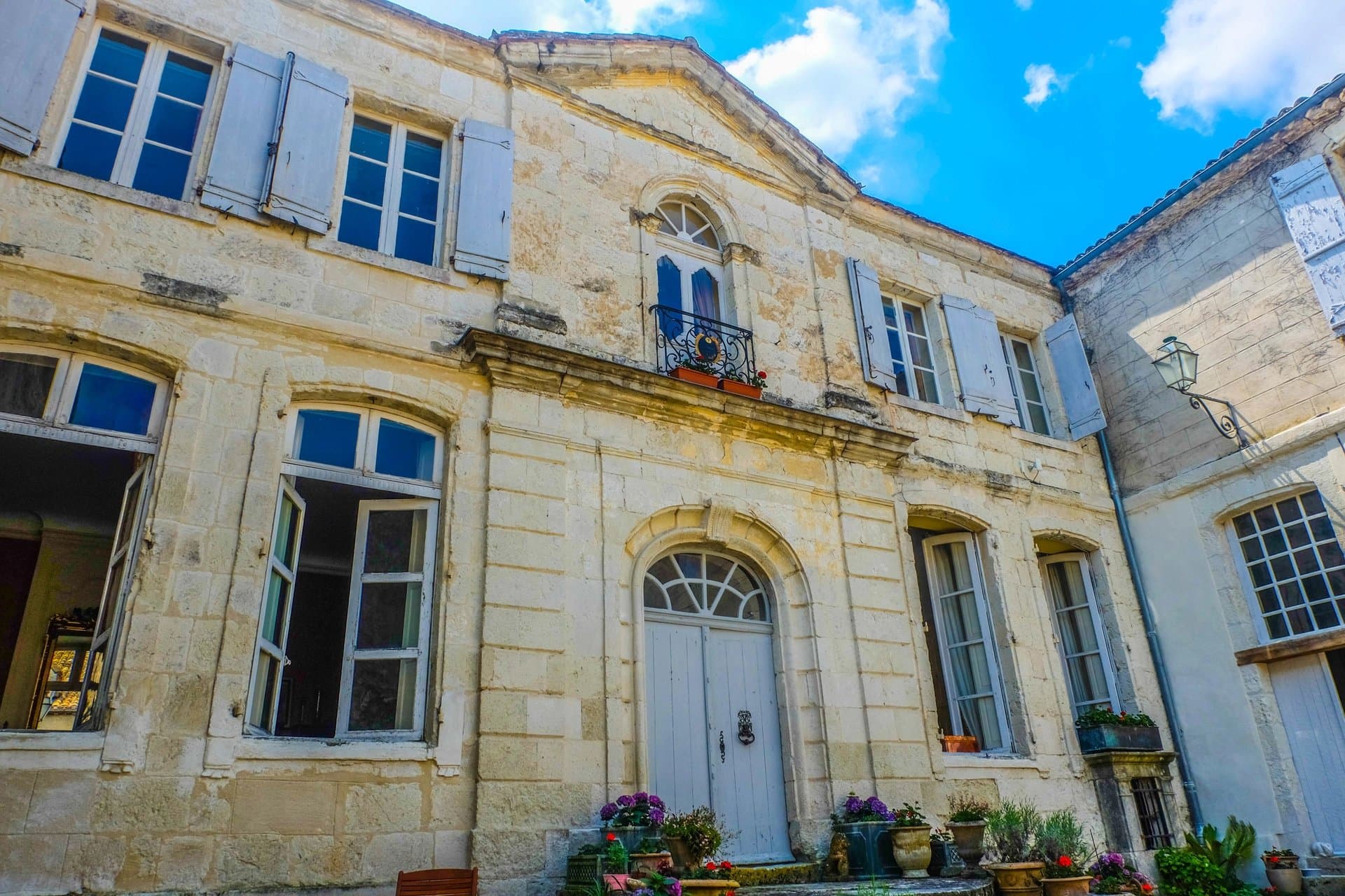 For sale, historic 18th Century Chateau in Castillonnes
