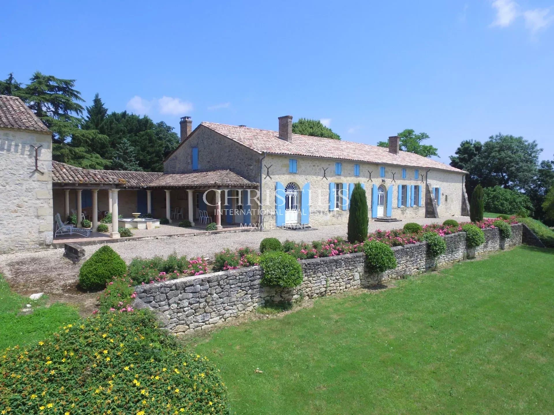 Manoir impressionnant près de Duras et Monsegur