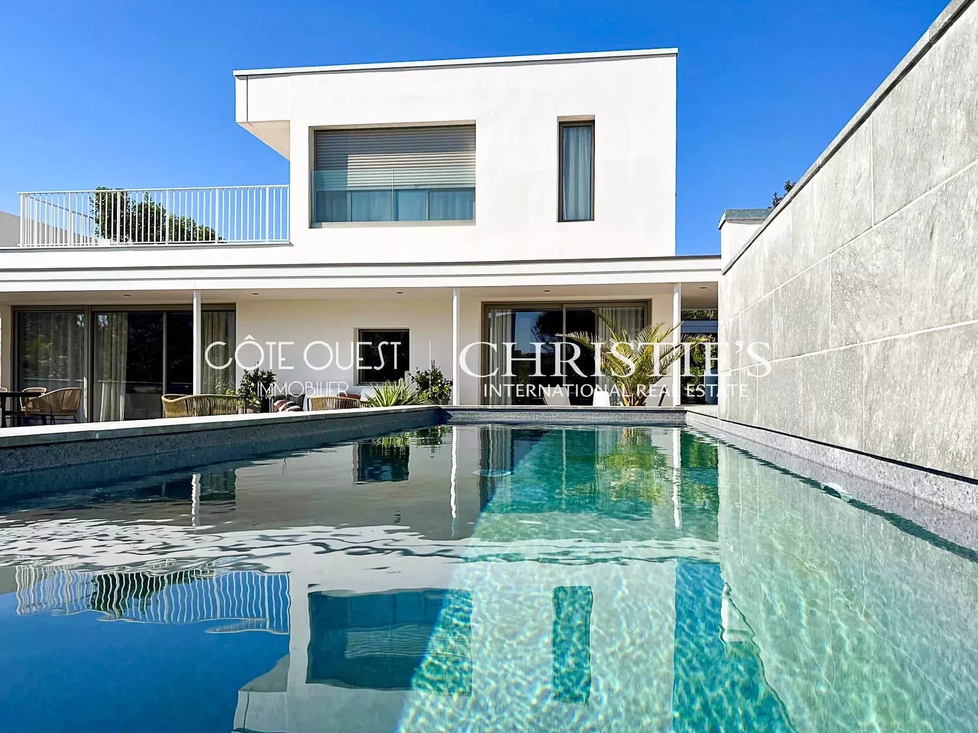 Villa contemporaine proche des plages située à Biarritz