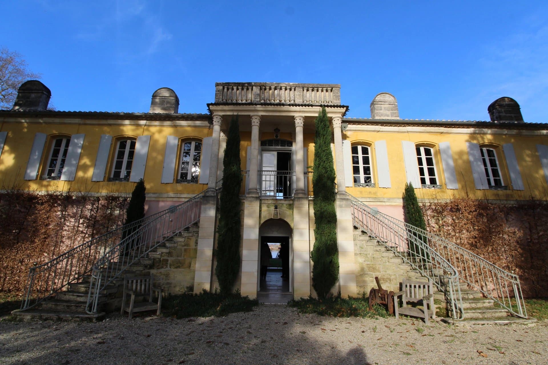 Beautiful Chartreuse in a quiet area near Bordeaux