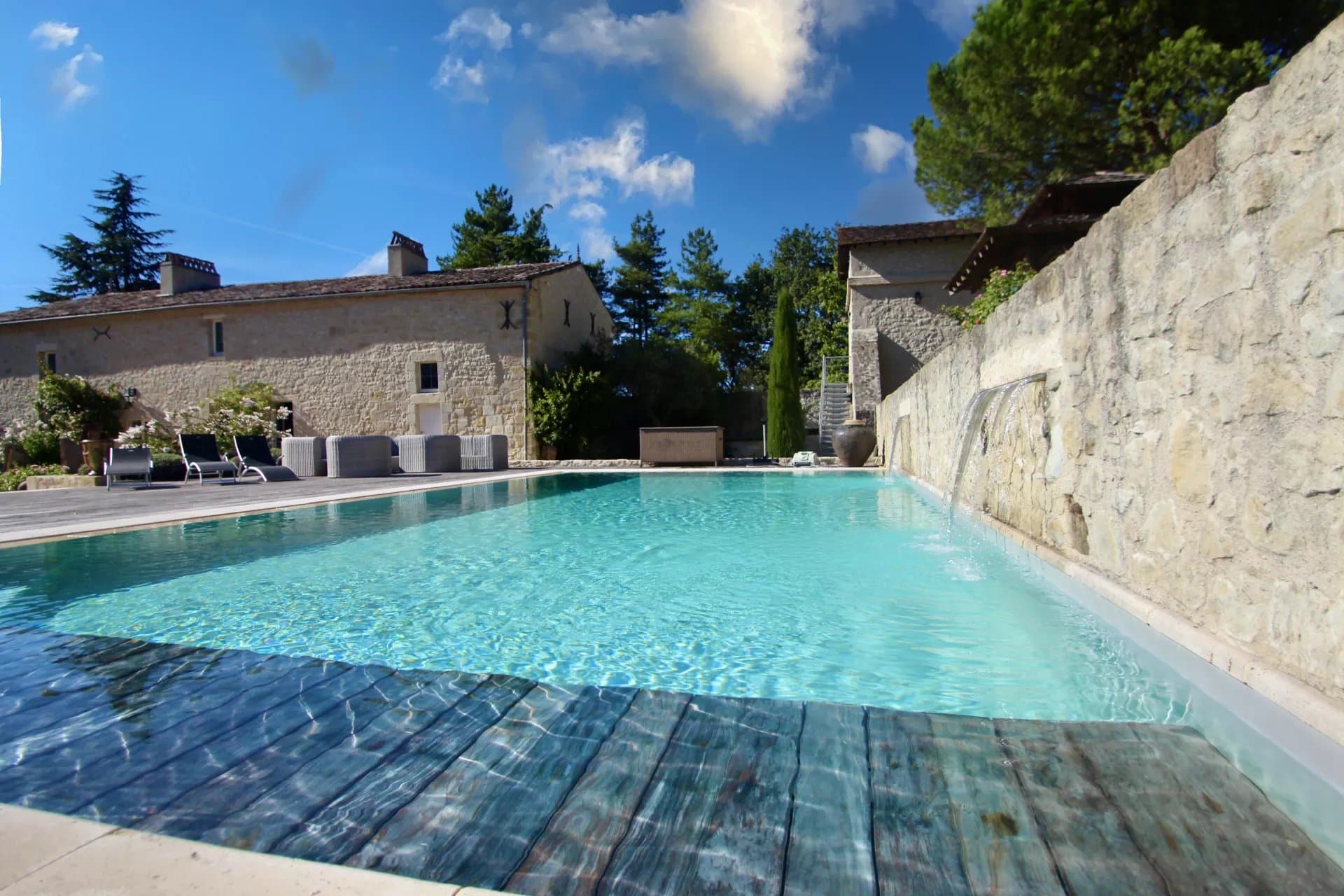 Près de Marmande - Château exceptionnel et maison d'amis avec piscine et jacuzzi