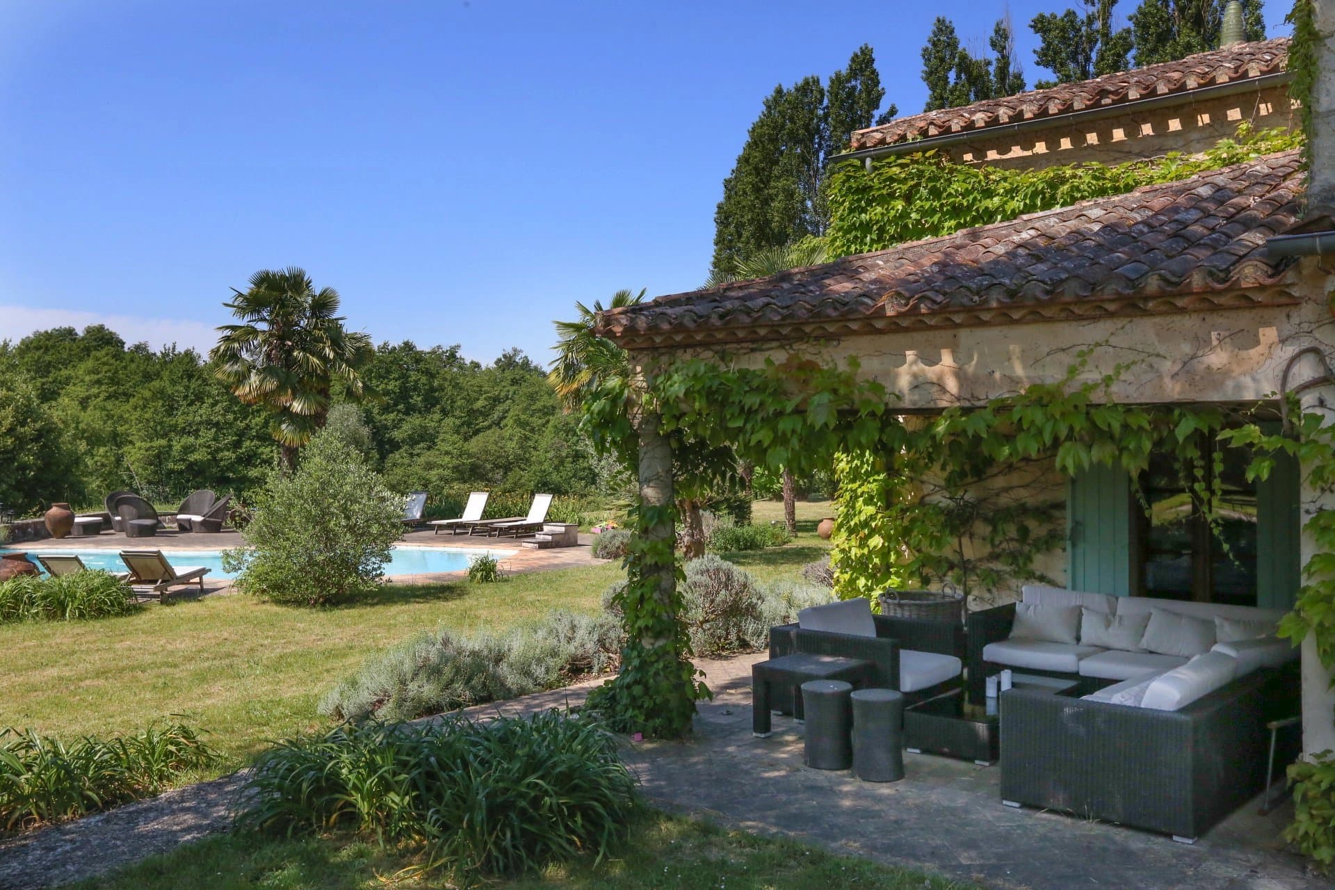 Large country house near Libourne