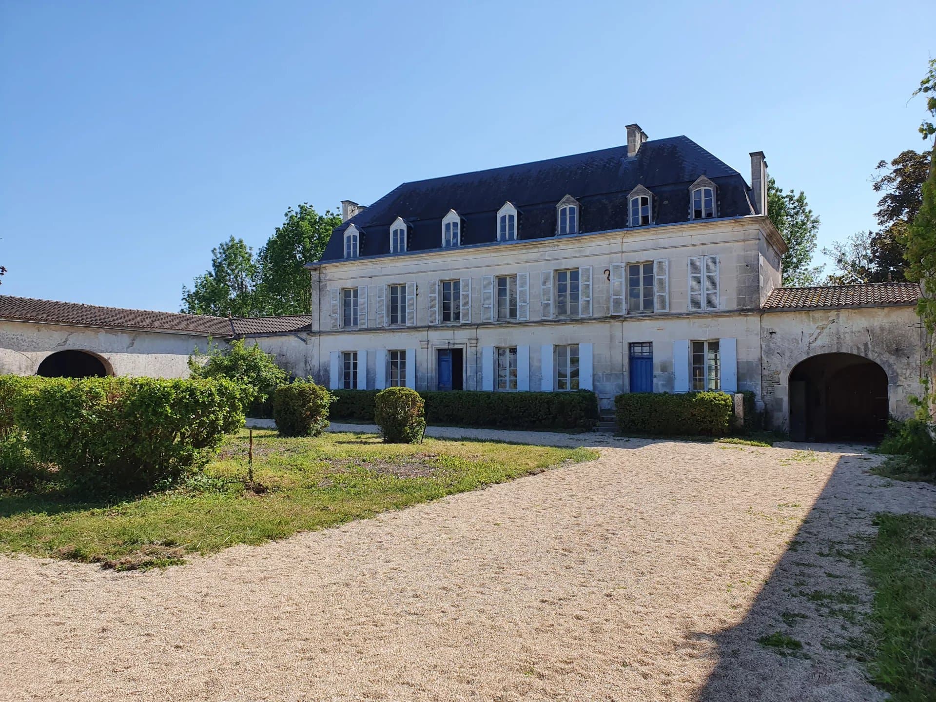 Vente Cognac - belle propriété à rénover