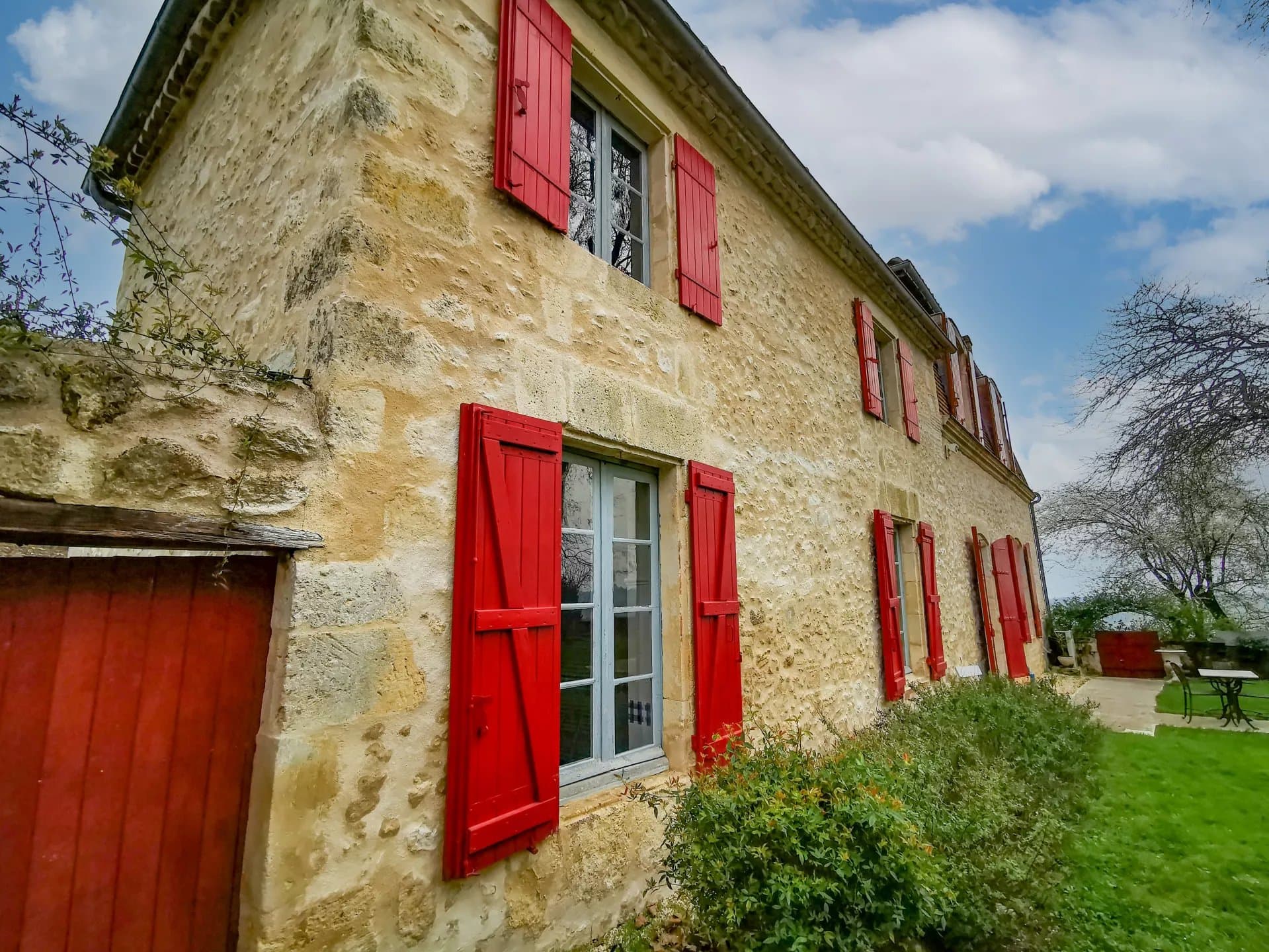 Vente Manoir avec dépendances, piscine et vues