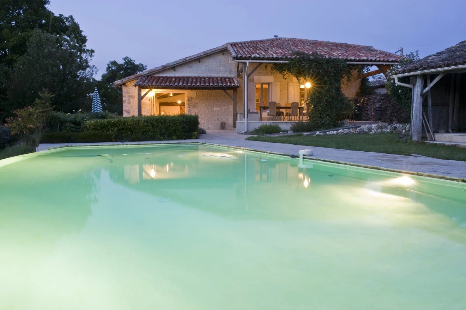 Beautiful renovated country farm house