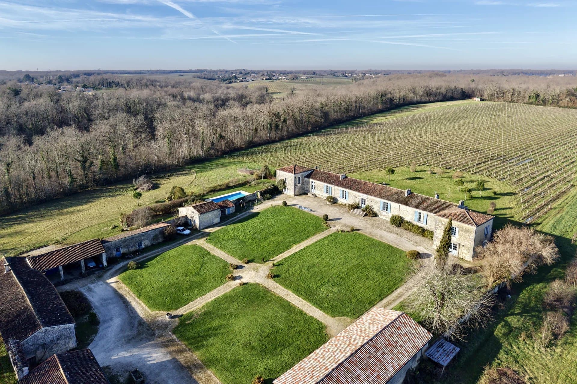 Saintes – Magnifique Logis du 17ème siècle