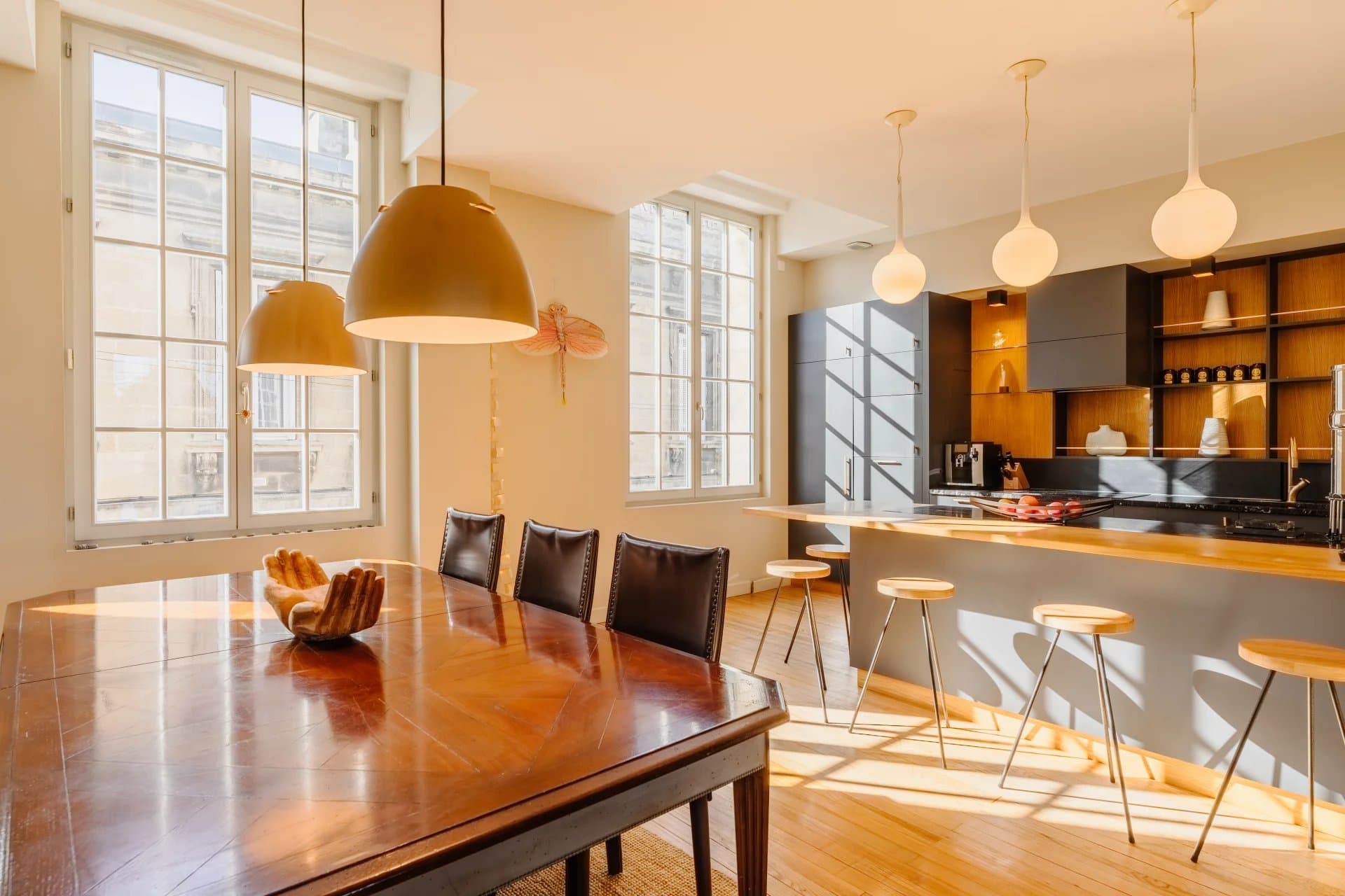 Sublime Demeure Art Déco à Bordeaux, Quartier Saint-Genès – Surface totale de 266m²
