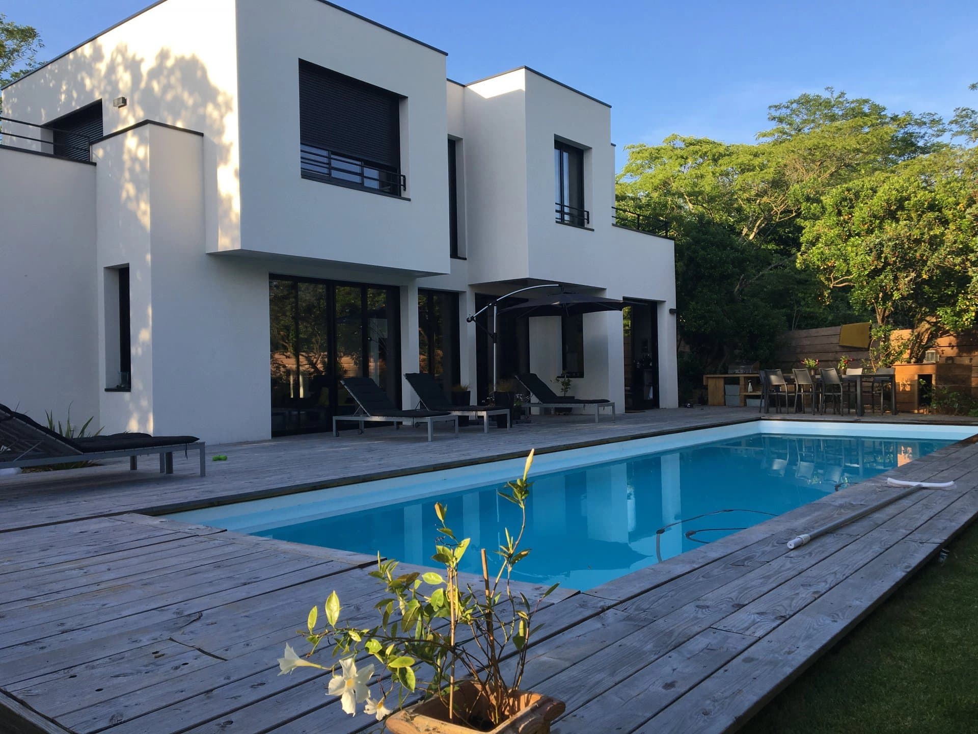 Maison d’Architecte de 270 m² avec Piscine