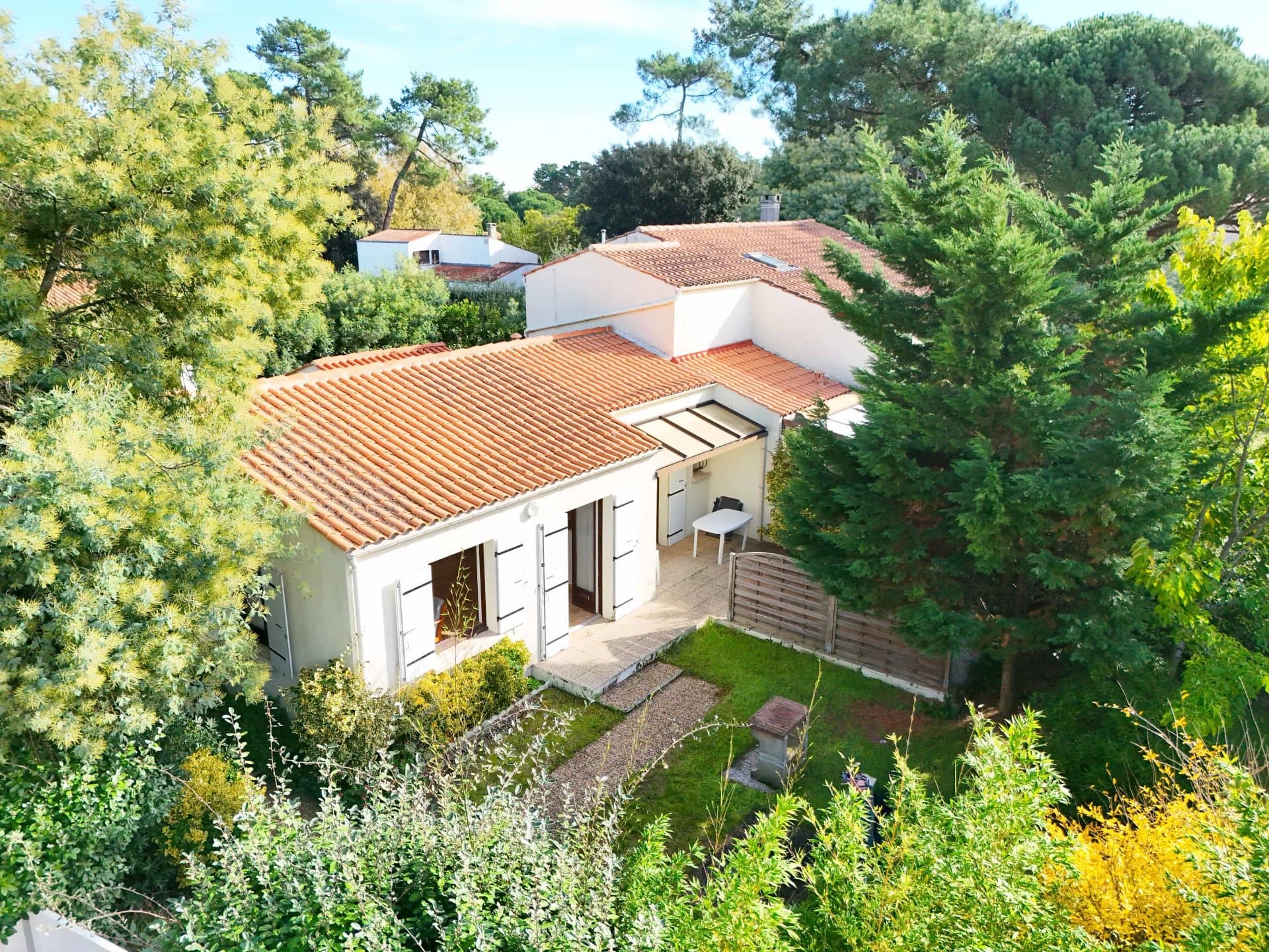Grand Village Plage: everything within walking distance, beaches by bike, sought-after setting
