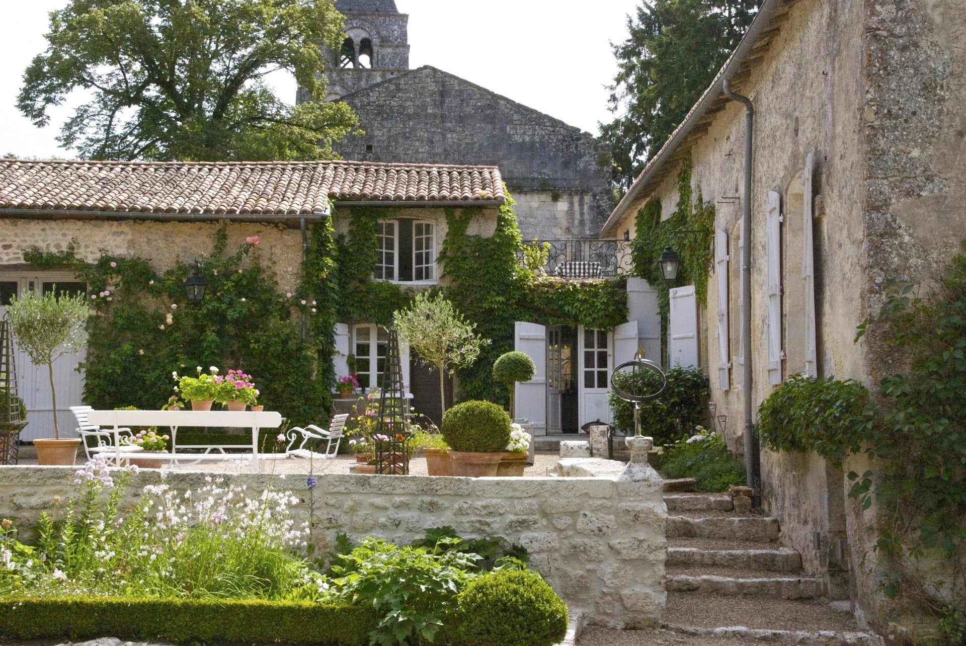 Stunning 17th century manor house