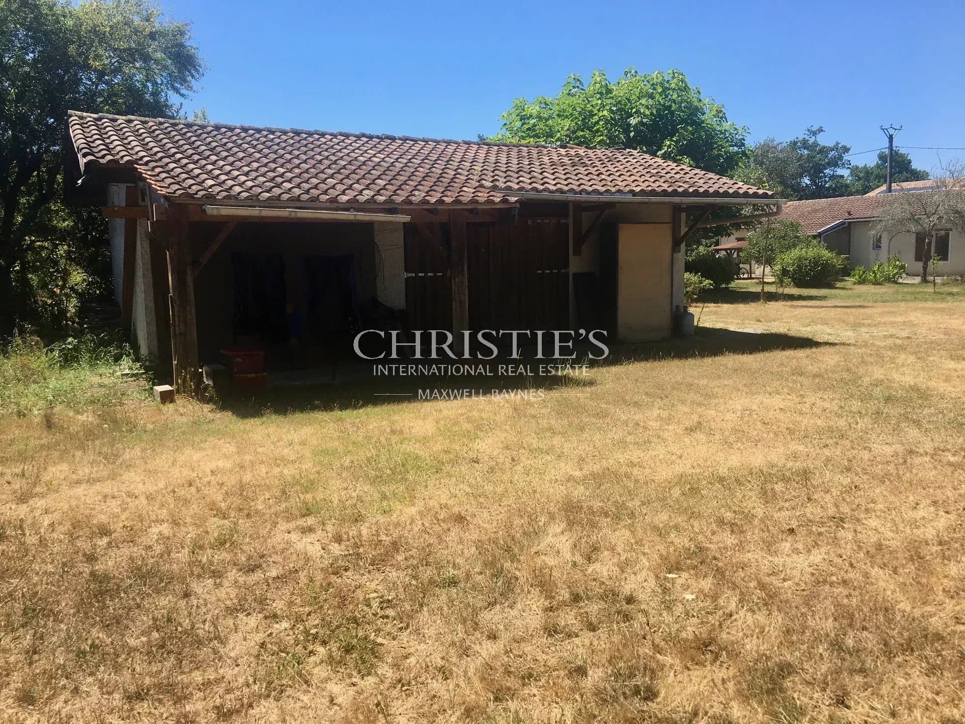 Terrain à bâtir avec garage de 47m2