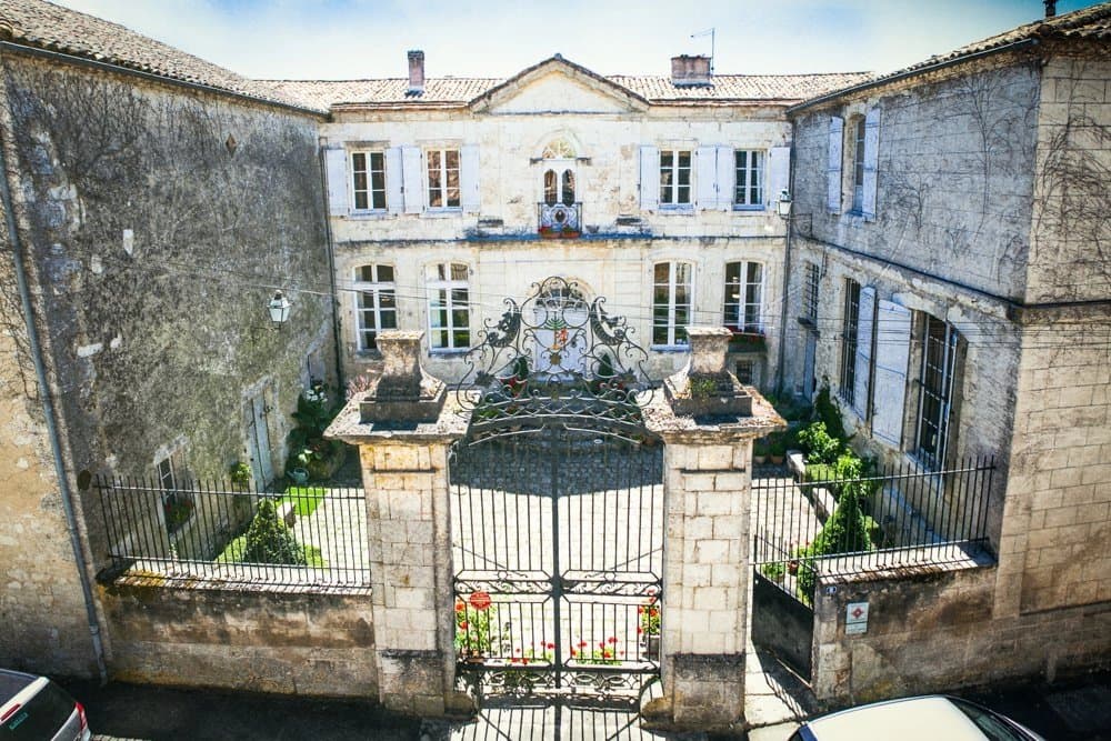 Demeure historique au coeur d'un village bastide