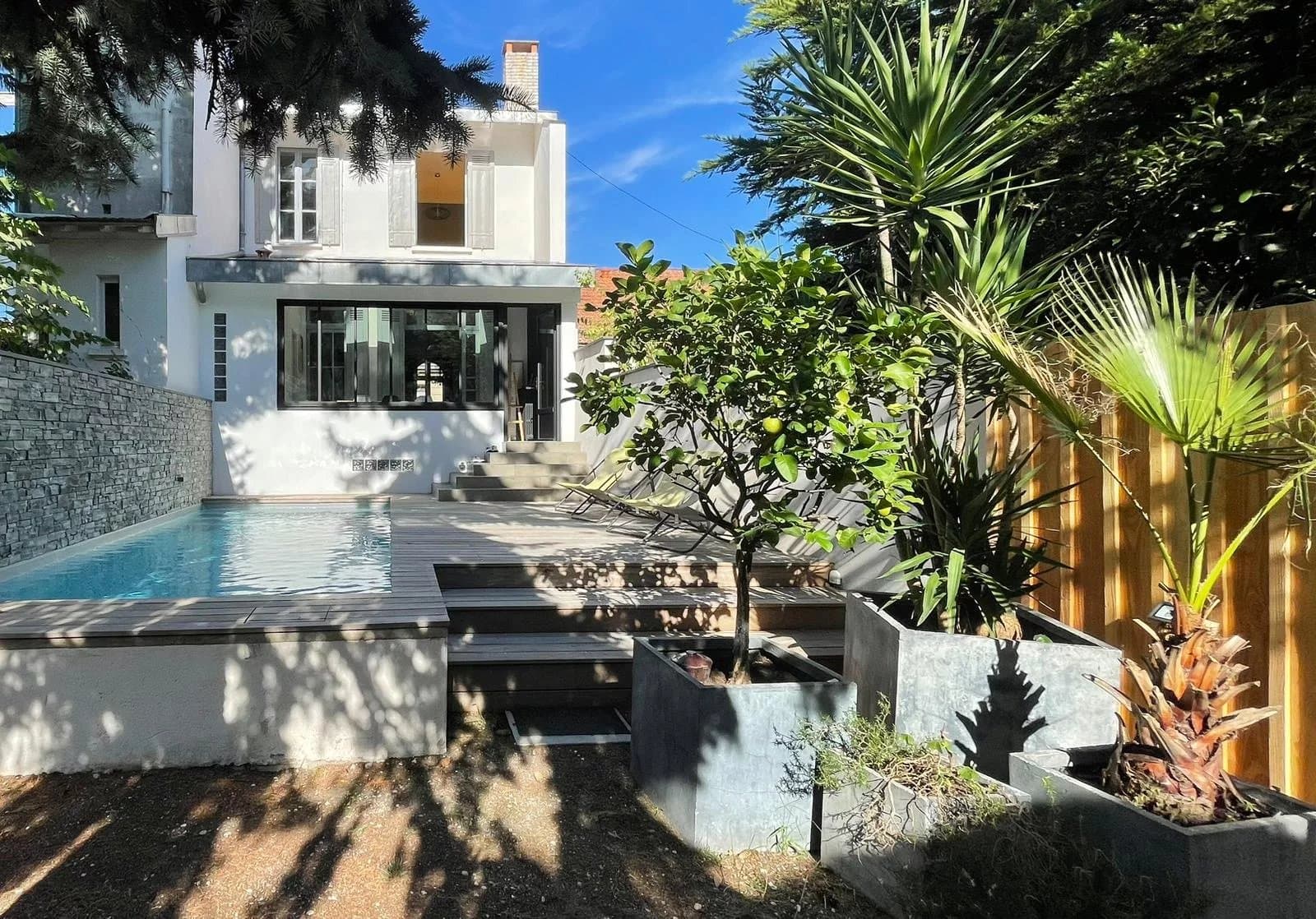 Barrière de Pessac - Belle maison Art déco rénovée avec piscine