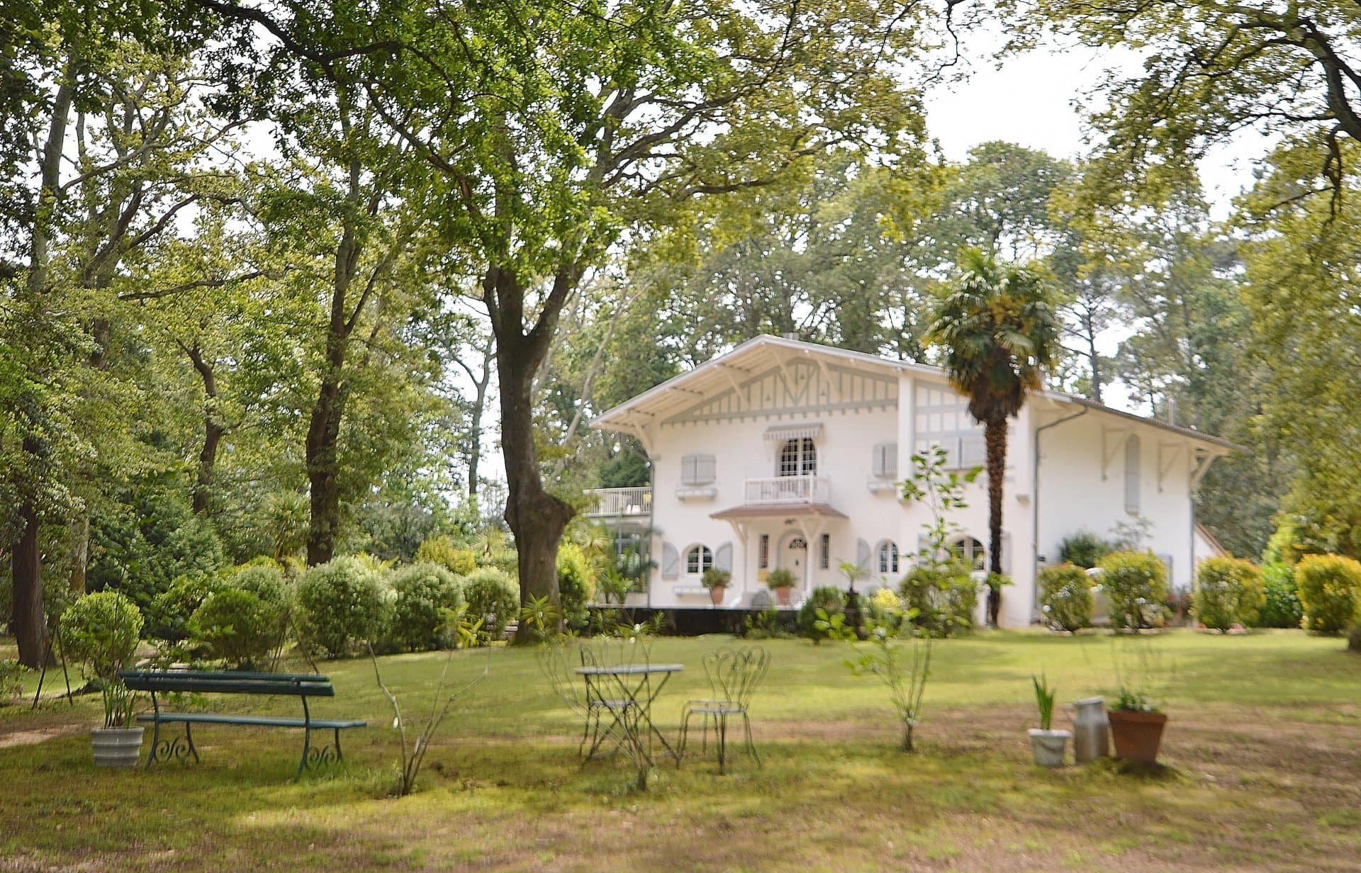 BIARRITZ LAC MARION, A VENDRE DEMEURE HISTORIQUE DE 420 M² SUR TERRAIN DE 7.500 M²