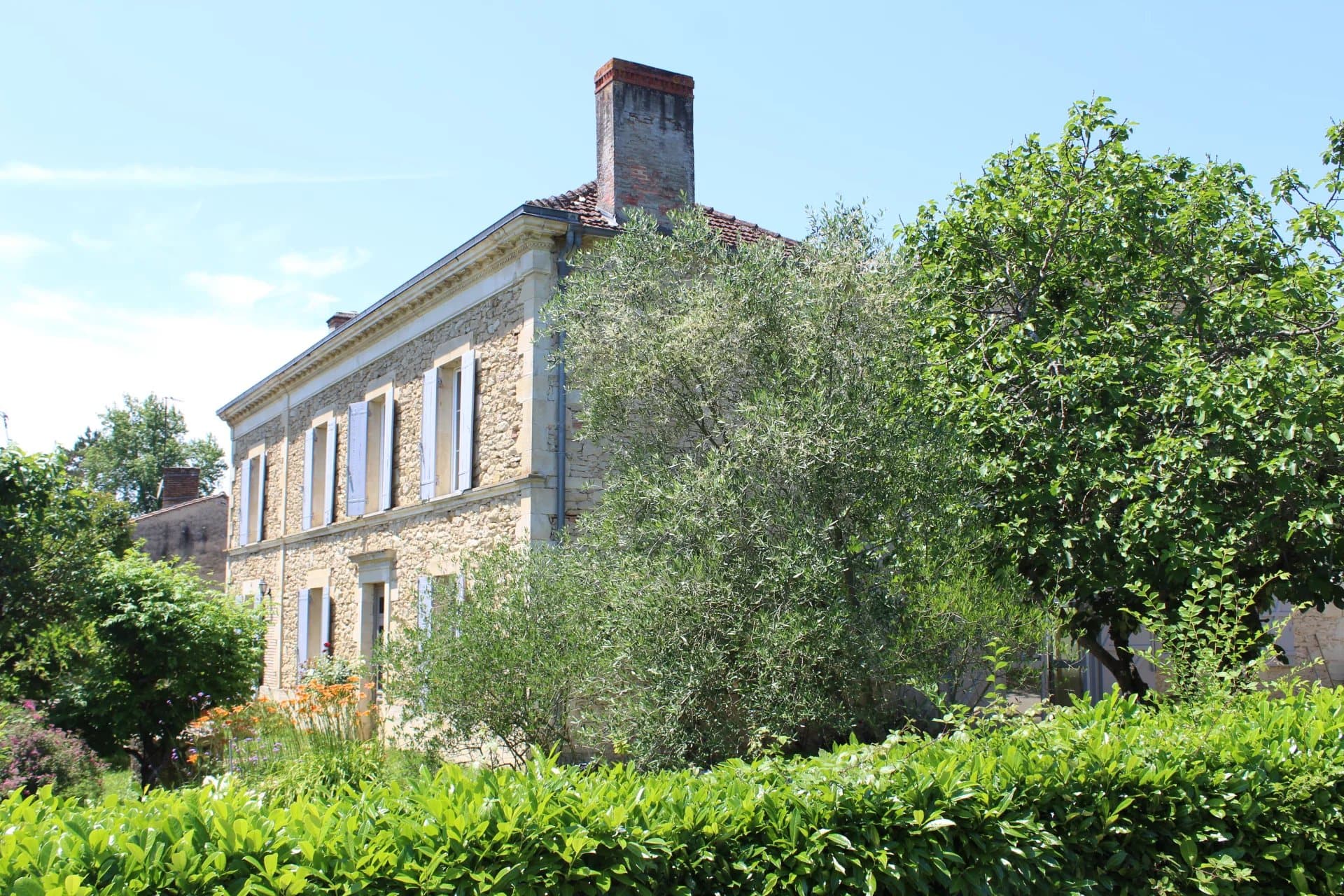Chambres d'hôtes à vendre dans la région de Bordeaux - Saint-Emilion