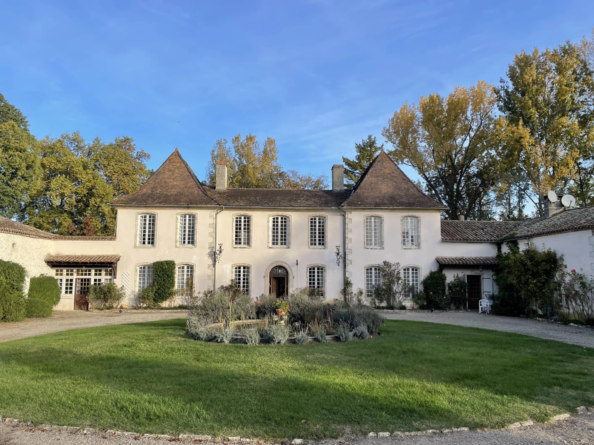 Bergerac - Belle Chartreuse avec gîte