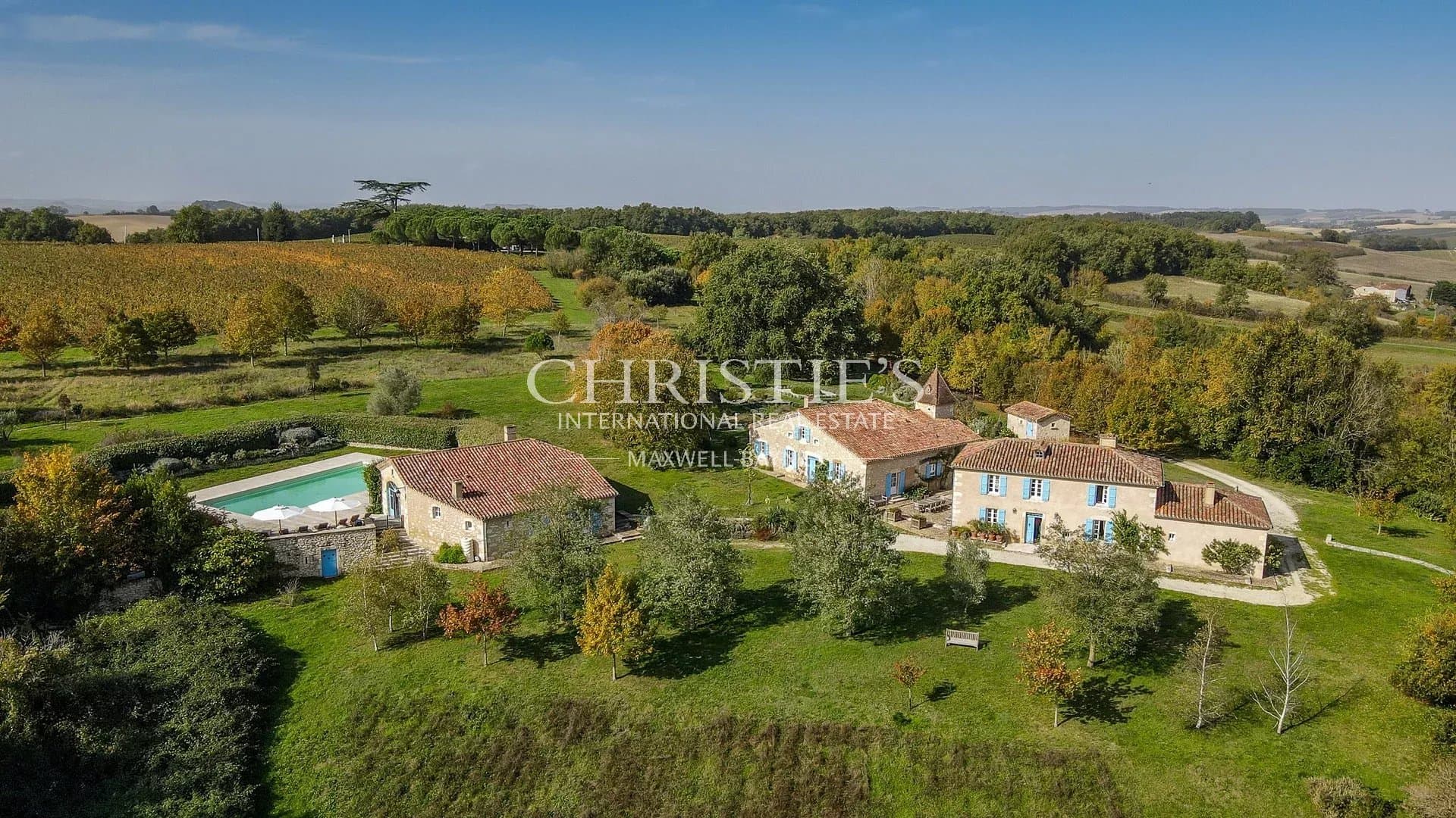 Le Gers - ferme avec 220 hectares de terres alentours