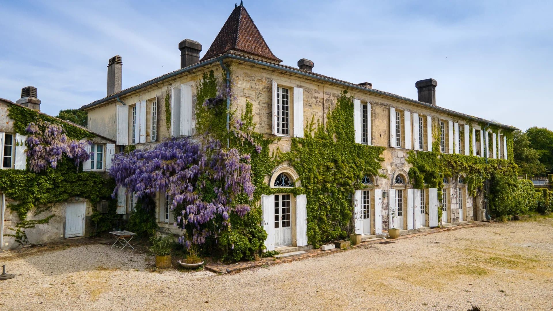 For sale Magnificent property 15 min from Bordeaux