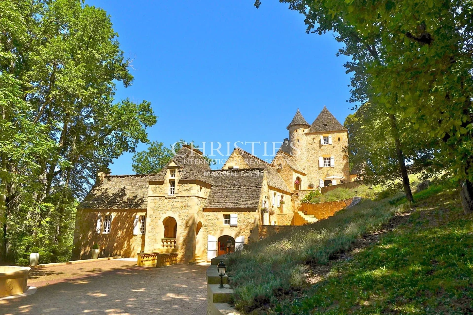 Stunning luxury property for sale Dordogne