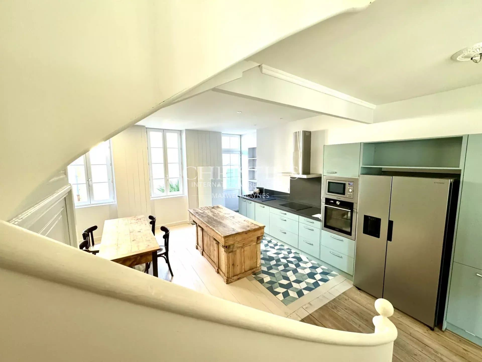 Bright renovated property - commercial use, Saint-Martin-de-Ré