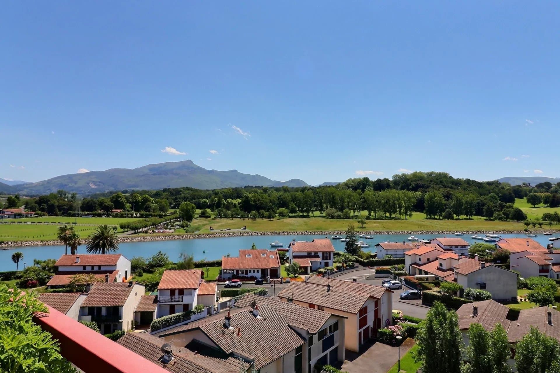 APPARTEMENT DUPLEX À VENDRE DE 136M² À SAINT-JEAN-DE-LUZ