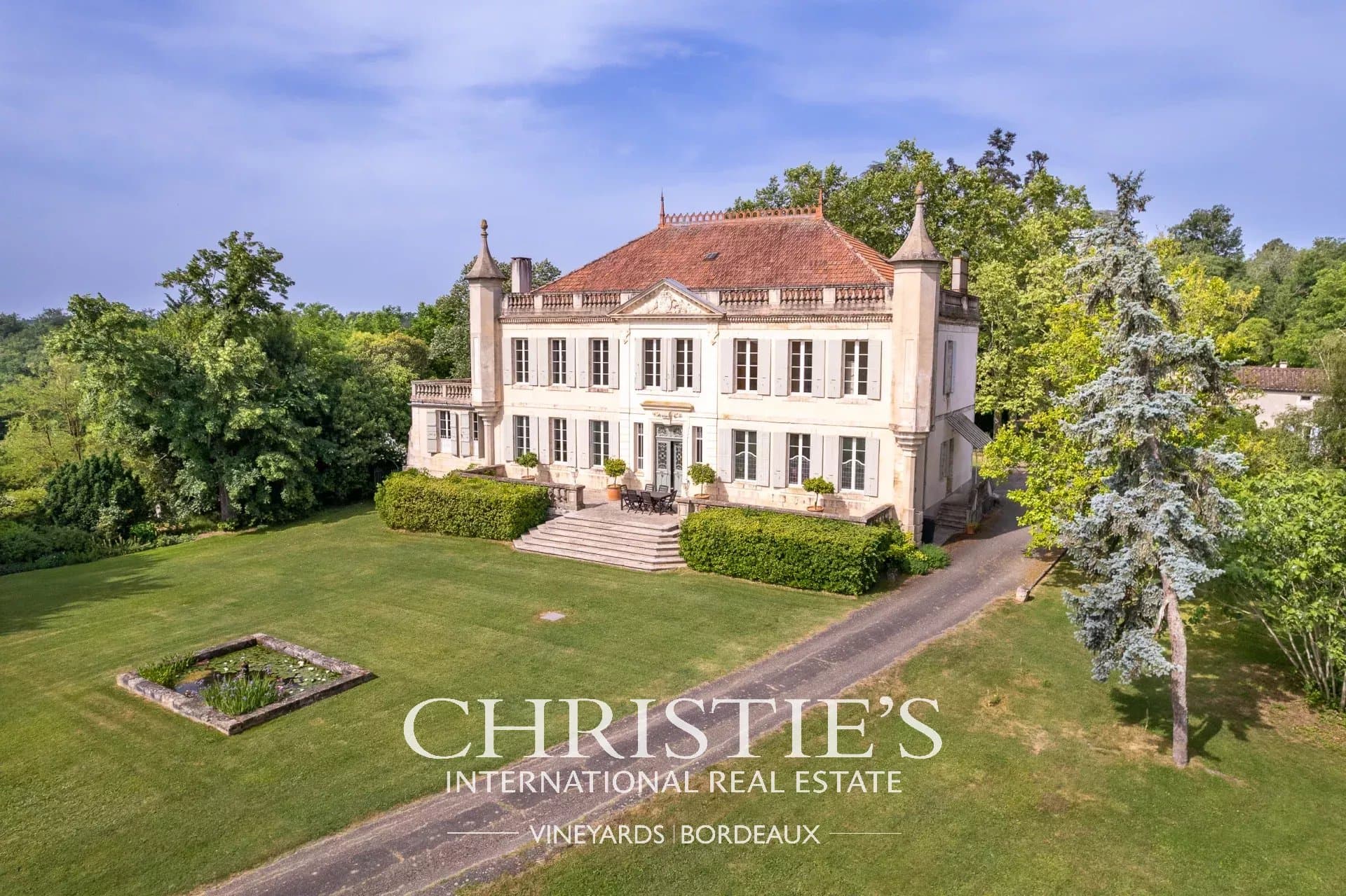 Vente Superbe Château à vendre près de Lectoure dans Le Gers 1hr 20 Toulouse