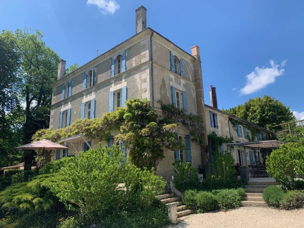 Vente Angoulême, manoir du 19eme siècle