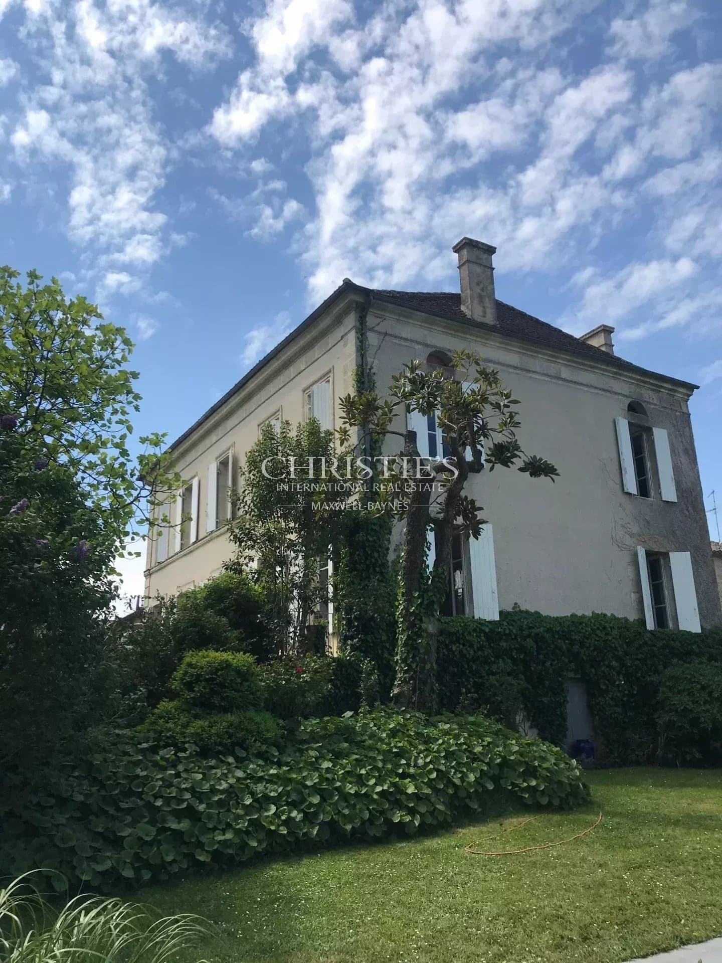 Country manoir with pool