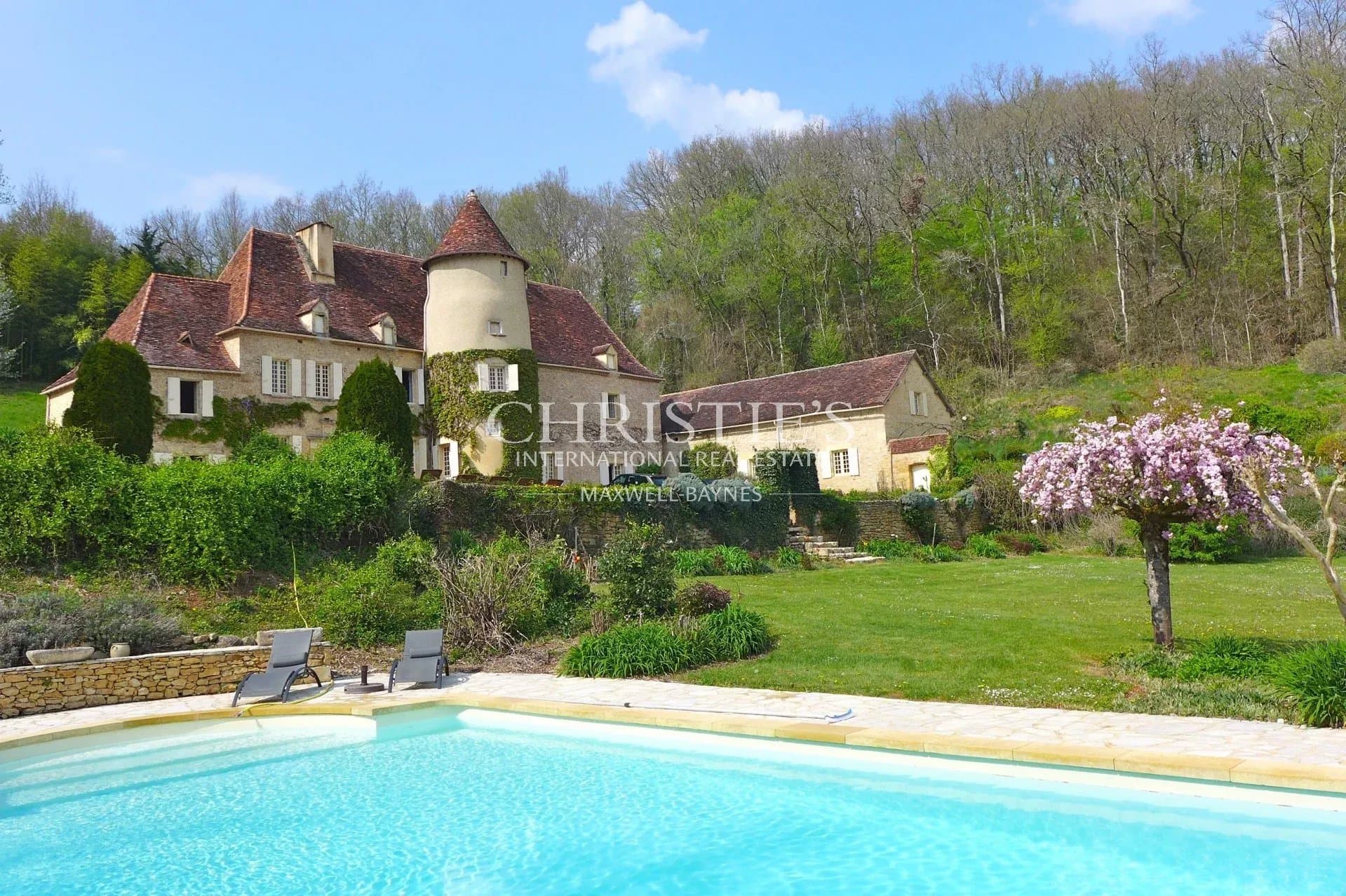 Beau Château à vendre dans le Périgord Noir