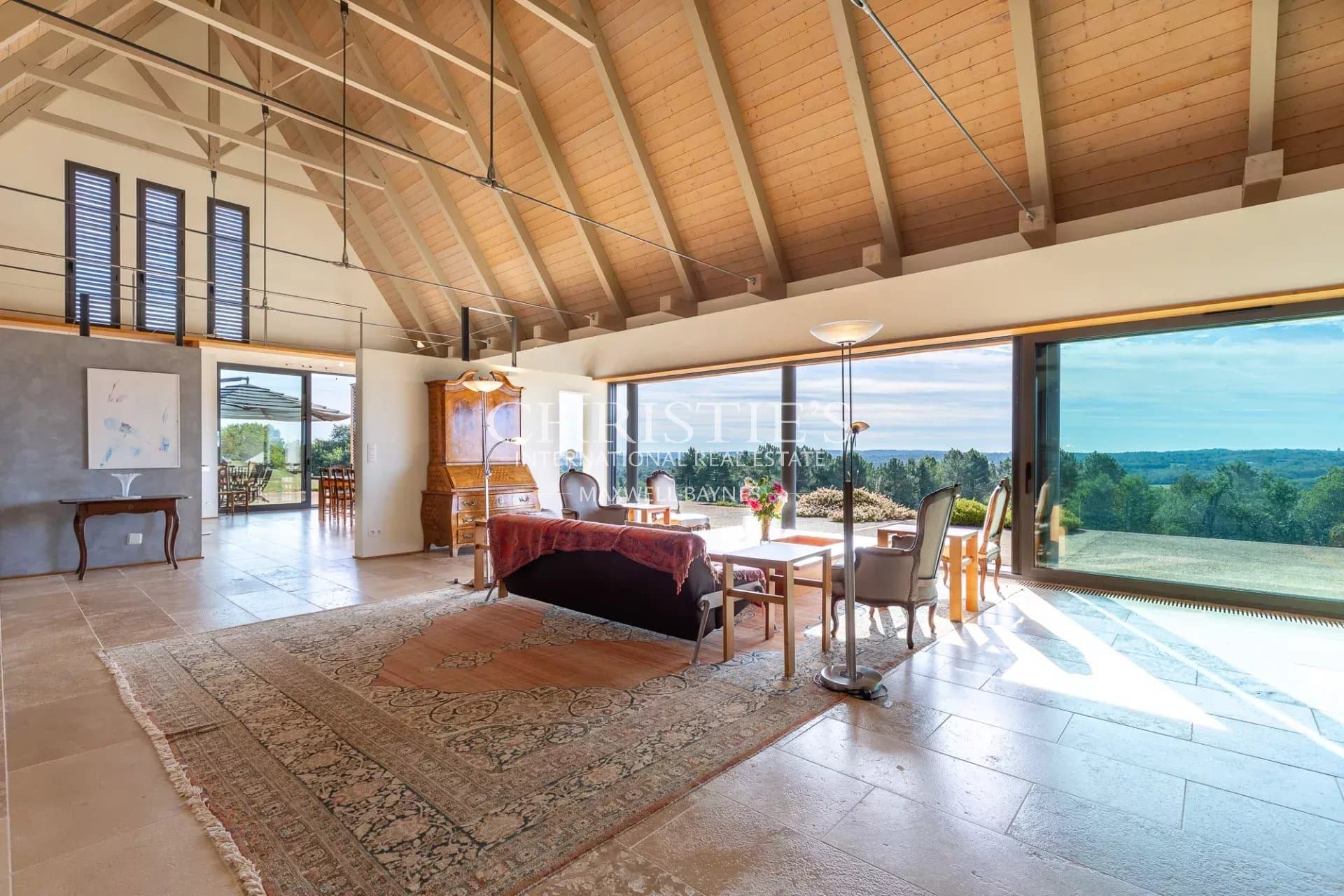 Beautiful architect's house with stunning views Dordogne