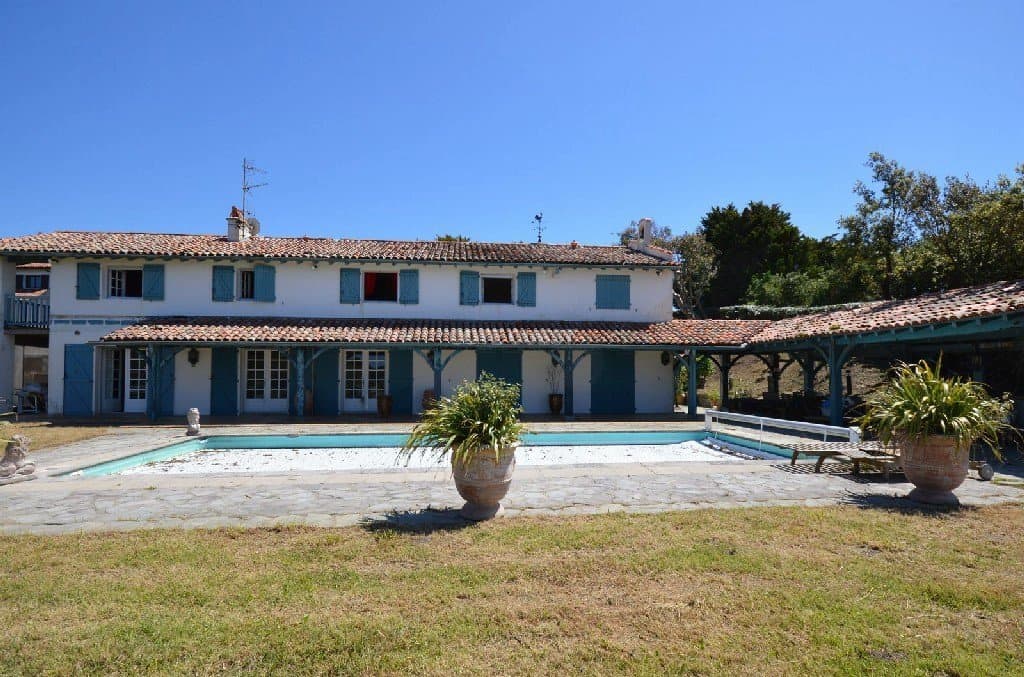 PROPRIETE A VENDRE VUE MER A SAINT JEAN DE LUZ