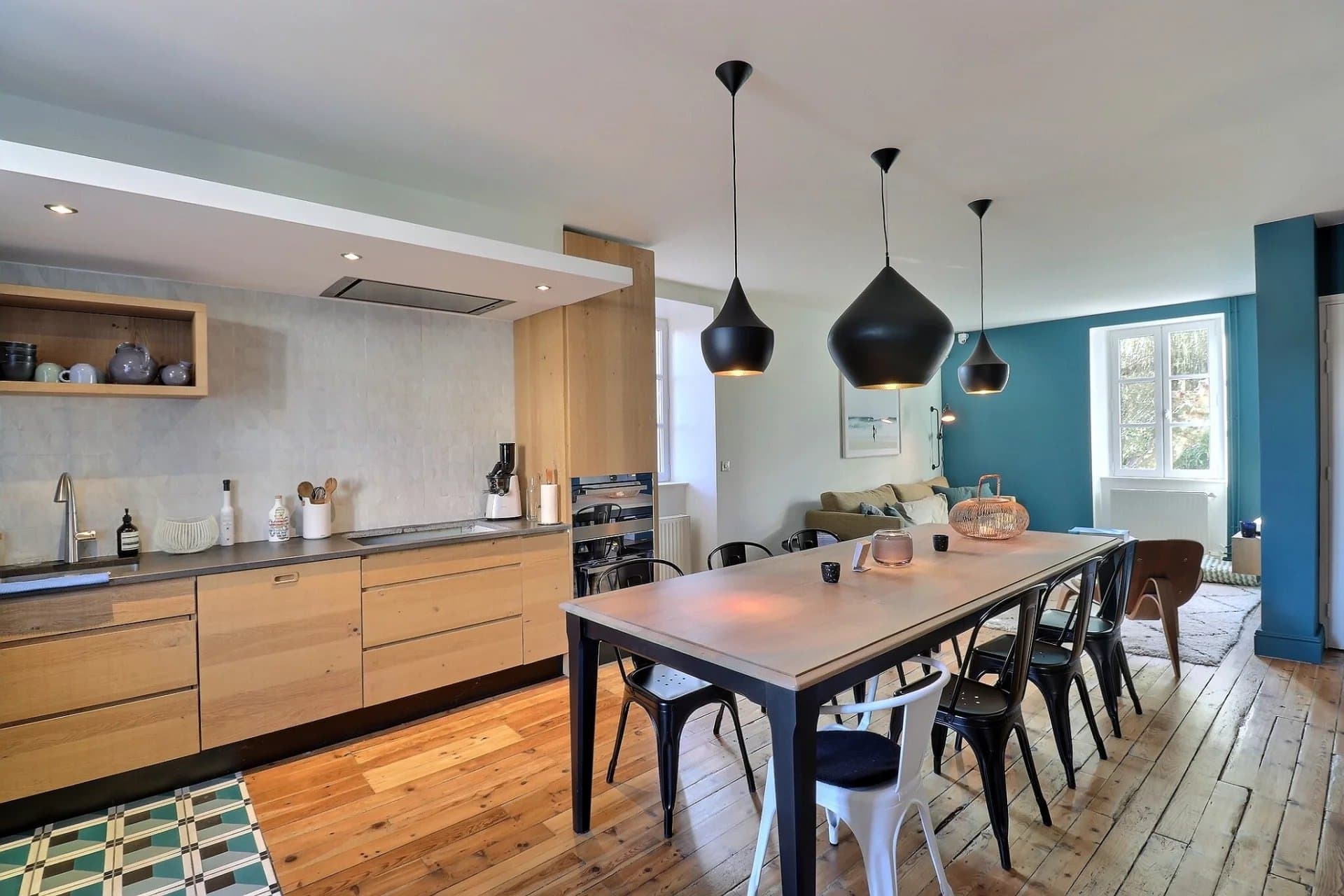 APPARTEMENT AVEC STUDIO - À VENDRE AU CENTRE DE GUÉTHARY