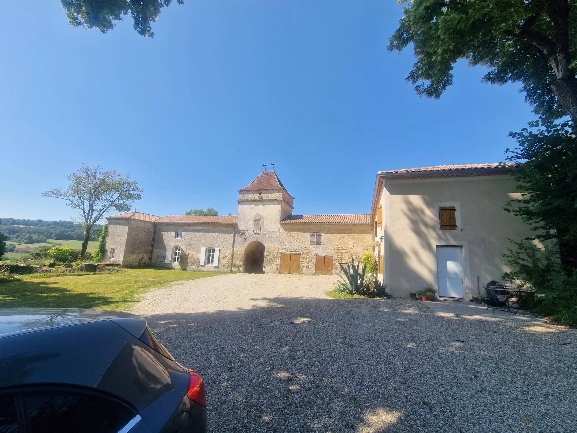 Stone Manoir with a Guardian Cottage, steeped in rich history, set on 7 hectares offering breathtaking, uninterrupted views