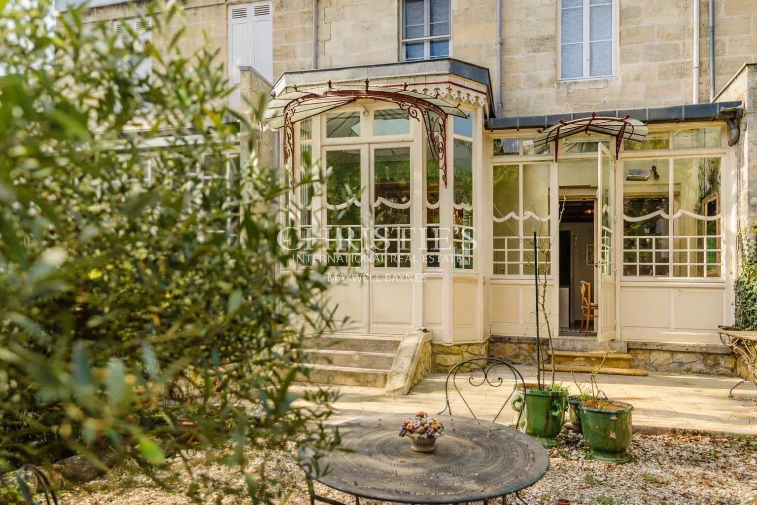 CHARACTER HOUSE – BORDEAUX SAINT-GENÈS