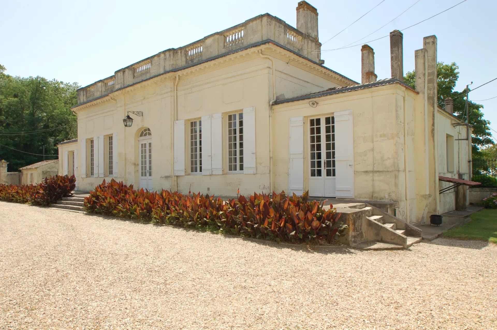 For sale beautiful vineyard estate with great tourist potential