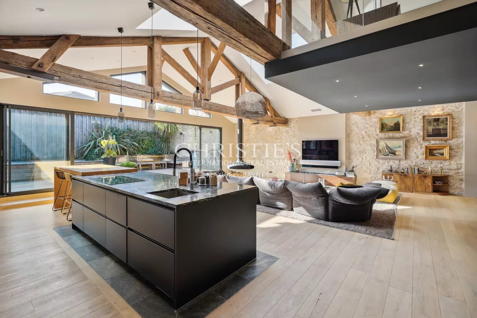 Bordeaux - Exceptional house in a loft style