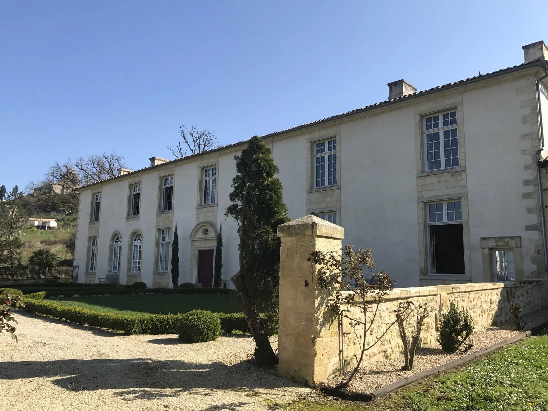 Beautiful Bordeaux vineyard estate of 13.24 ha